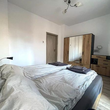 A Flat For A Great Start Apartment София Екстериор снимка