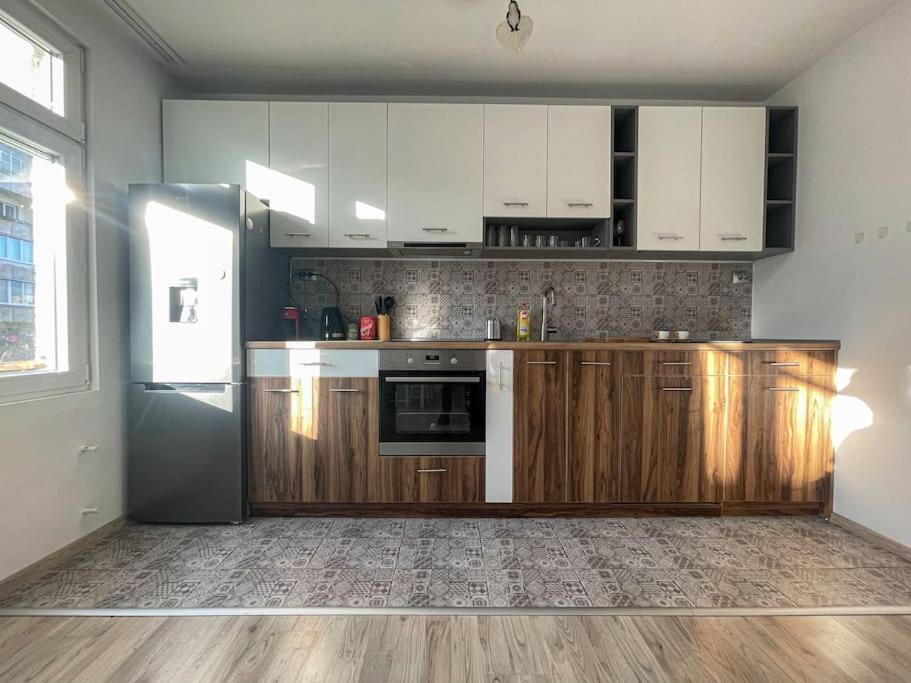 A Flat For A Great Start Apartment София Екстериор снимка