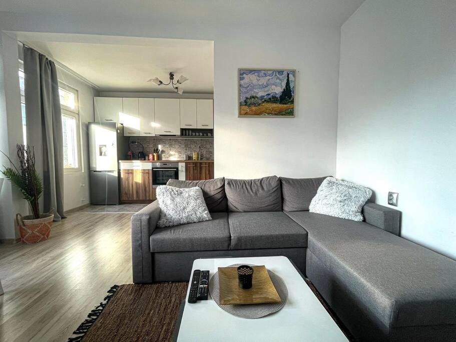 A Flat For A Great Start Apartment София Екстериор снимка